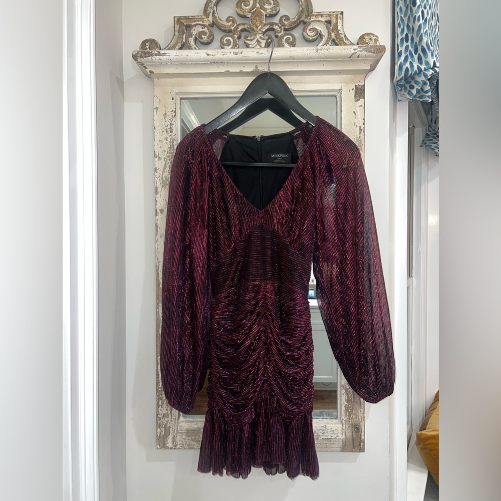 Like new MINKPINK Size XSmall party dress